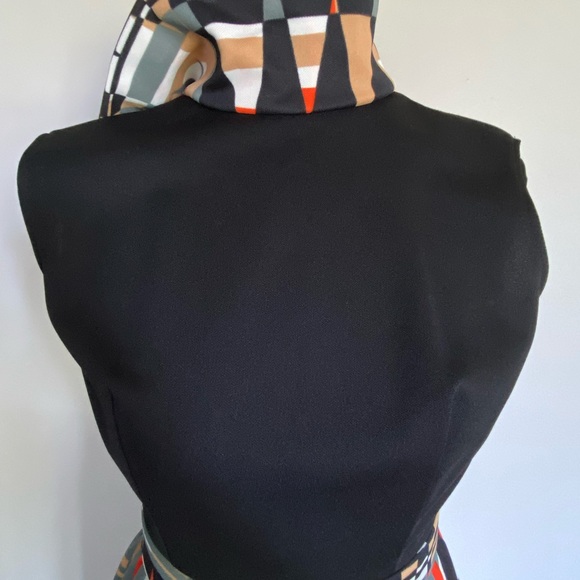 Vintage Polyester Black and Print Dress - Picture 2 of 13